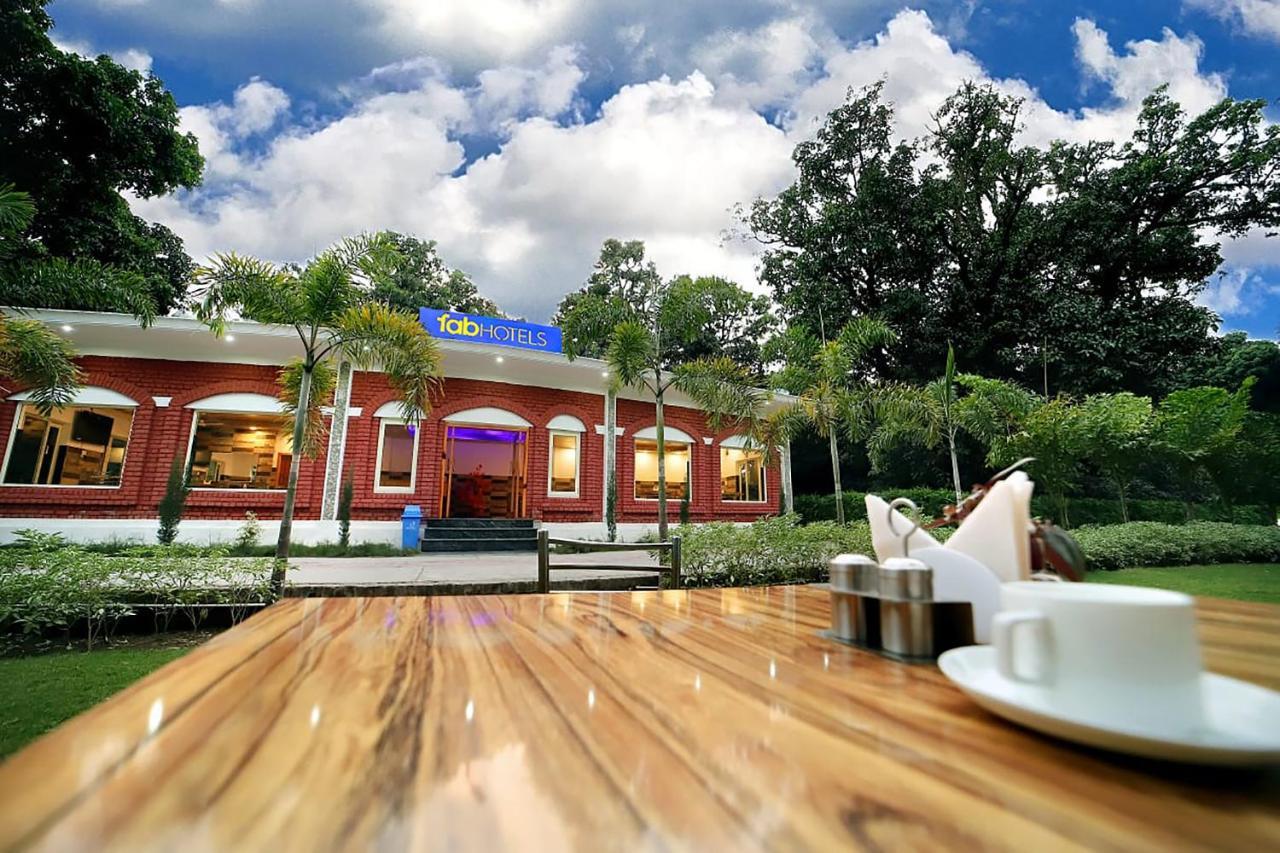 Fabhotel Corbett Green View Garden And Stay Rāmnagar Exteriör bild